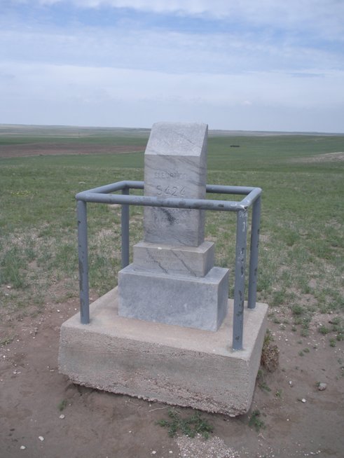 The highpoint monument