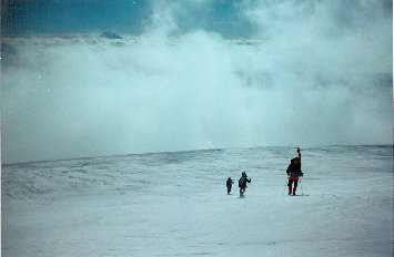 Approaching Camp Muir