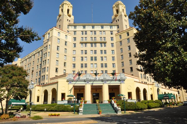 Arlington Hotel