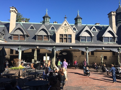 Stable courtyard