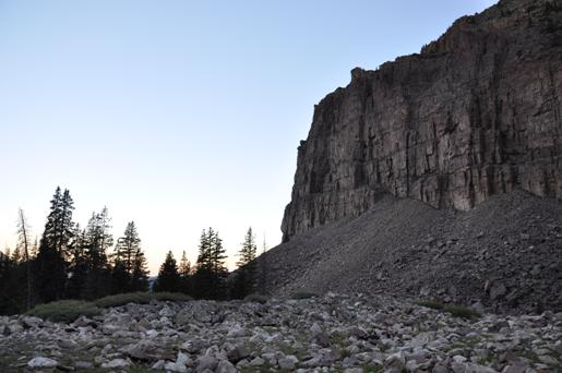 Cliffs west of Agassiz