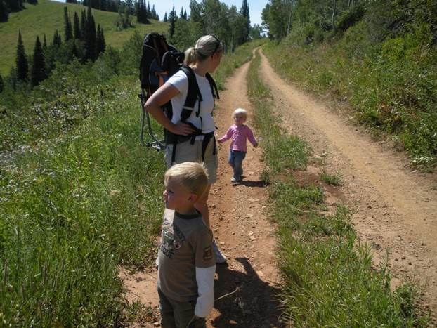 Power Mountain hiking trail