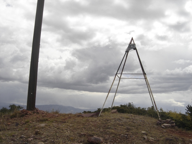 Sunset Peak triangulation structure