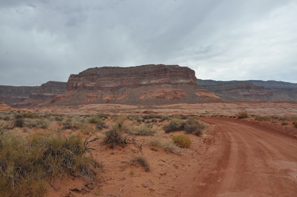 Hole-in-the-Rock Road