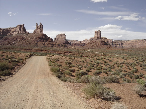 driving the valley of the gods