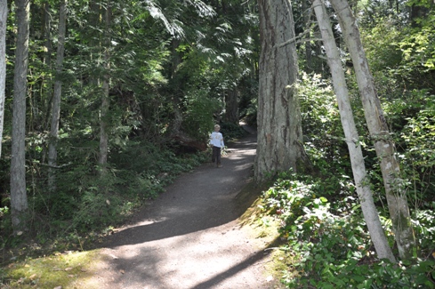 Hiking Goose Rock