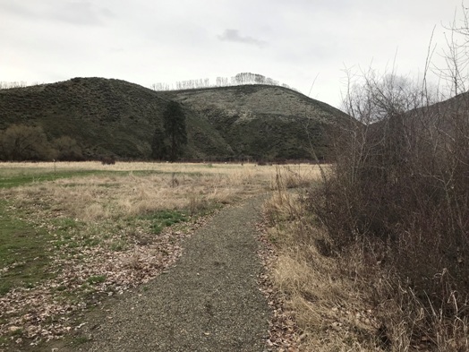 hiking trail