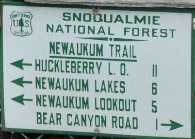 newaukum sign