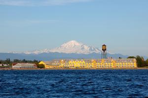 Semiahmoo 