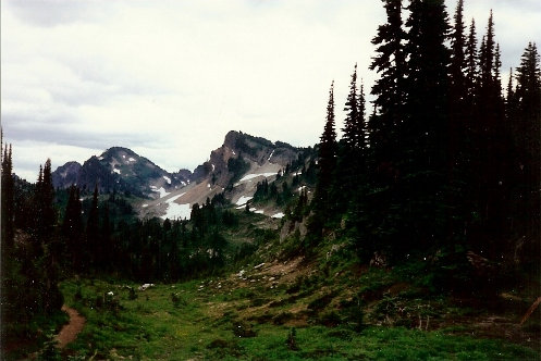 hiking from white to chinook