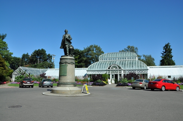 Volunteer Park Conservatory