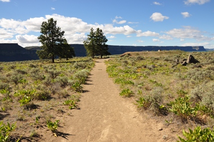 steamboat rock trail