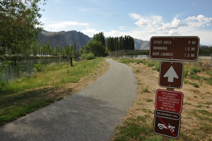 walking trail