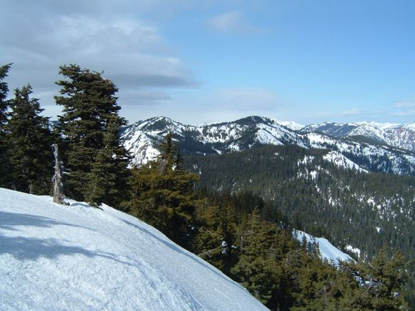 Hiking near Cle Elum