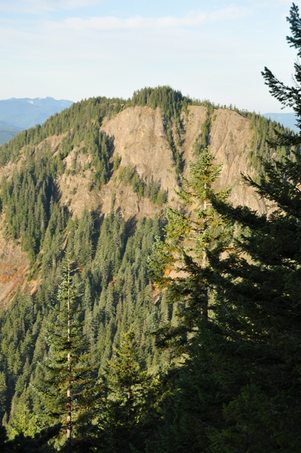 Colquhoun Peak 