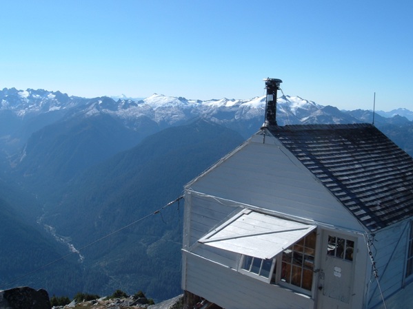 Hidden Peaks Lookout