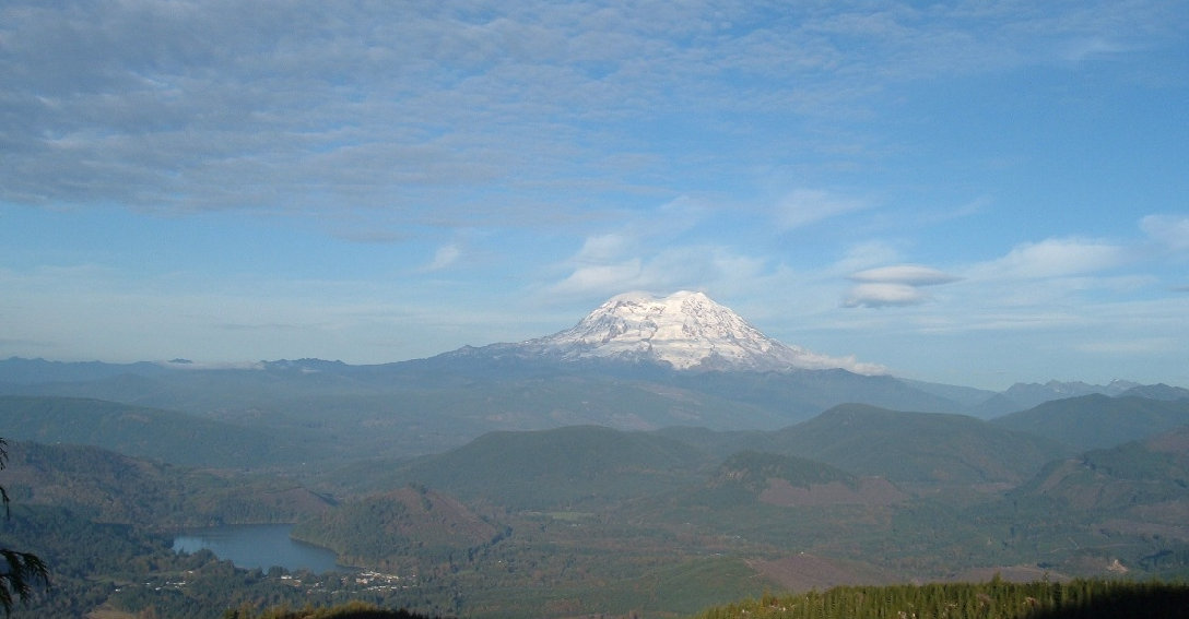 Mineral Lake and Rainier