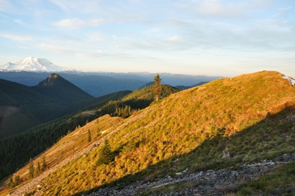 hiking washington