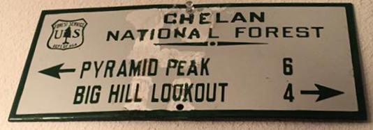 pyramid peak sign