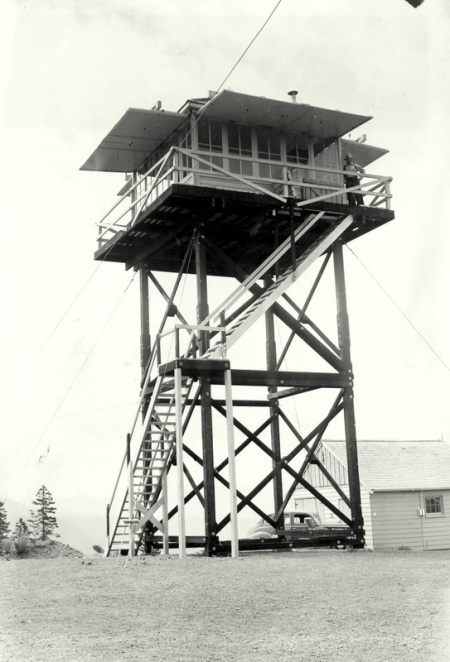 Dennie Ahl lookout