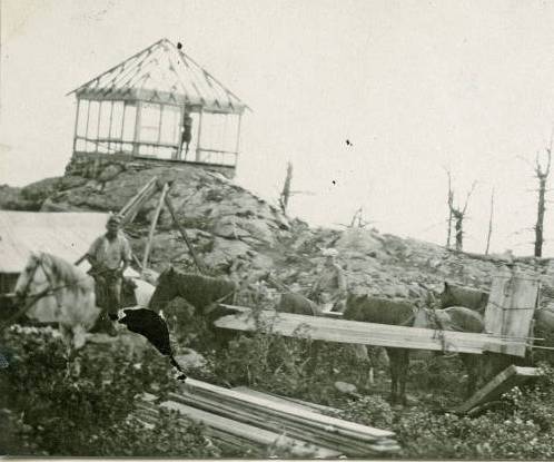 Mineral Mountain lookout