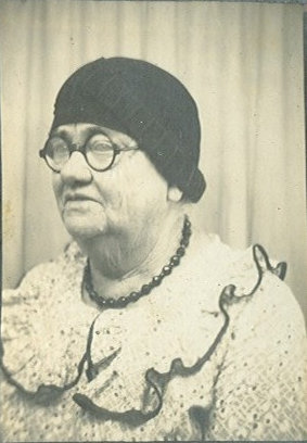 Isabella Willhite 