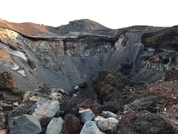 fuji crater