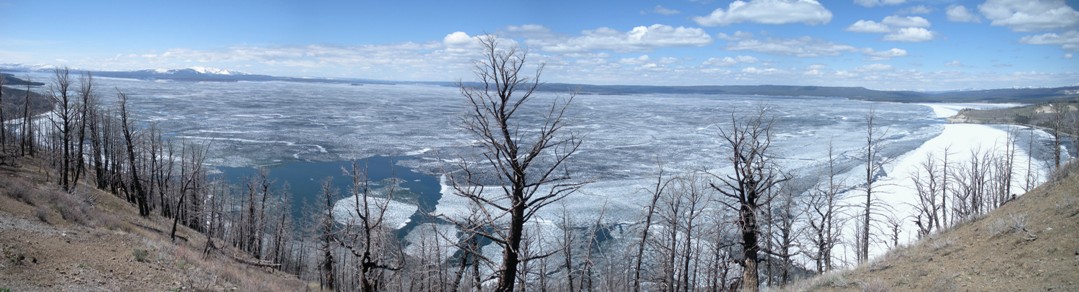 Yellowstone Lake 