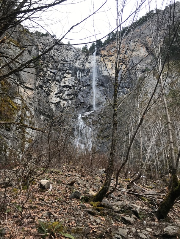 Snoquera Falls 