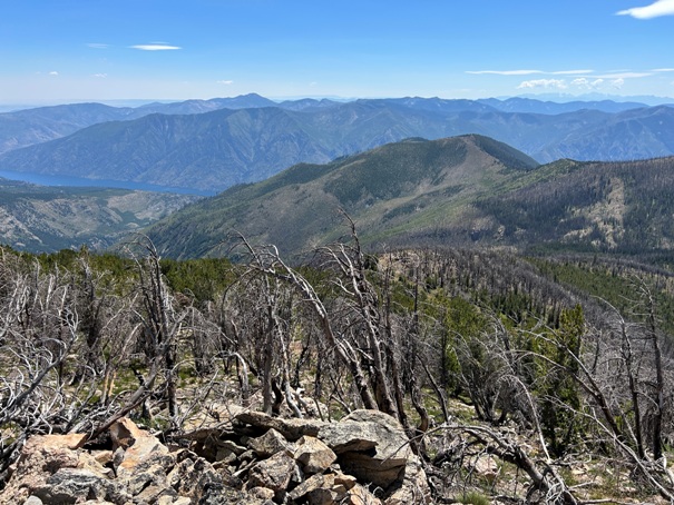 Uno Peak