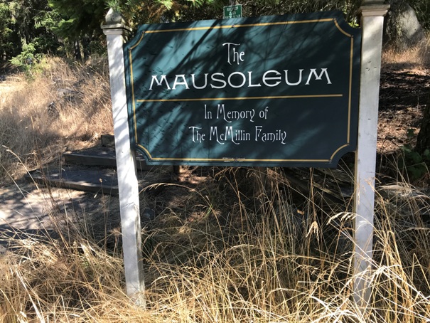 Mausoleum 